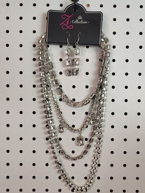 Paparazzi Zi COLLECTION Silver-Tone Layered Crystal Necklace & Matching Earrings